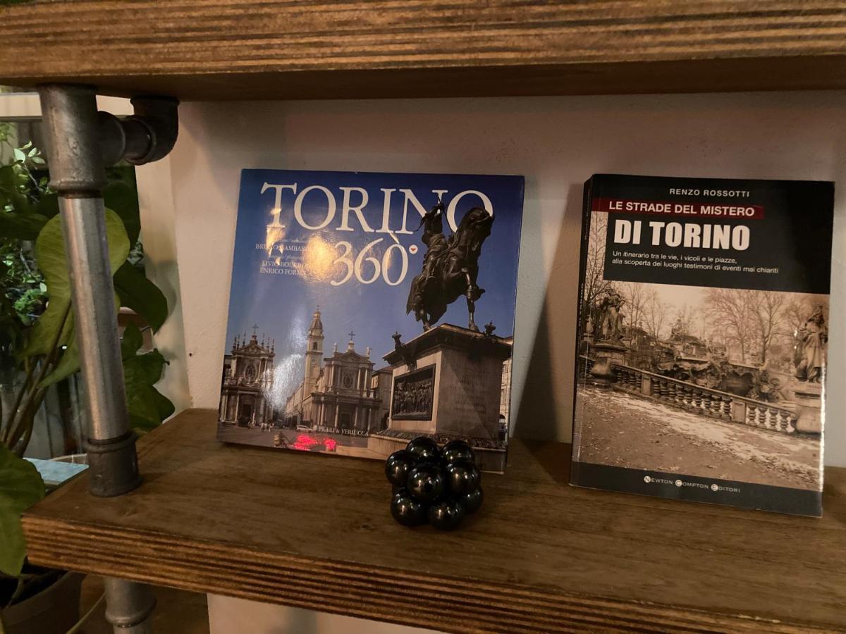Tourinturin Appartamento In Torino Centro Extérieur photo
